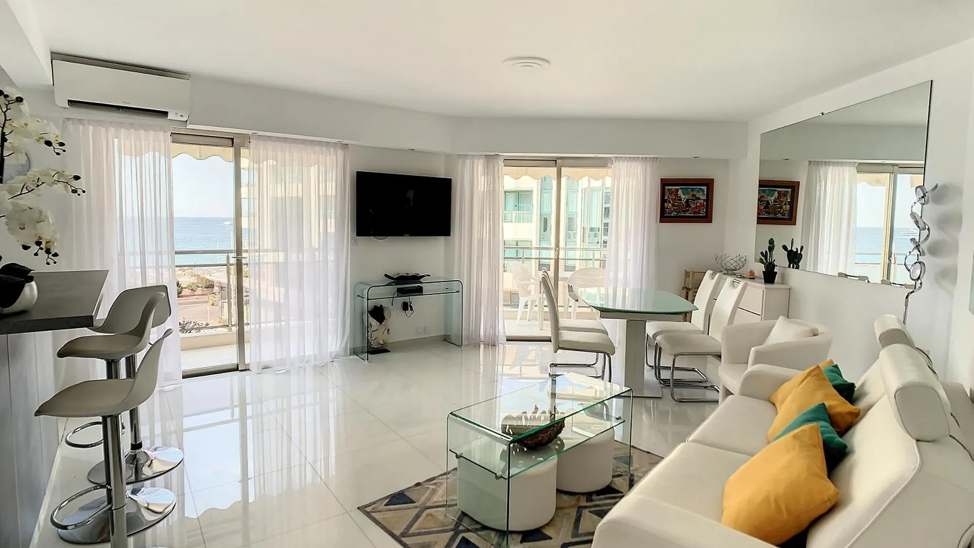 Appartements Derriere Croisette Cannes